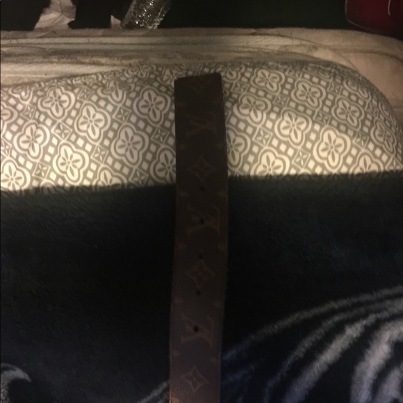 Louis Vuitton Belt - Picture 4 of 8